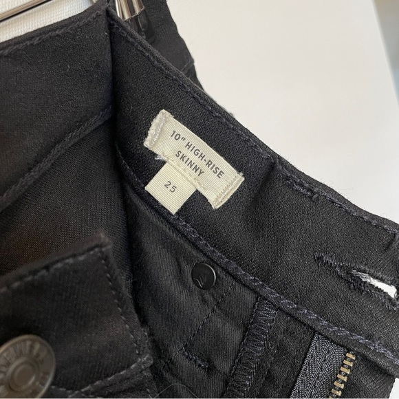 Madewell 10" High Rise Skinny Jeans in Black Frost - Picture 5 of 6